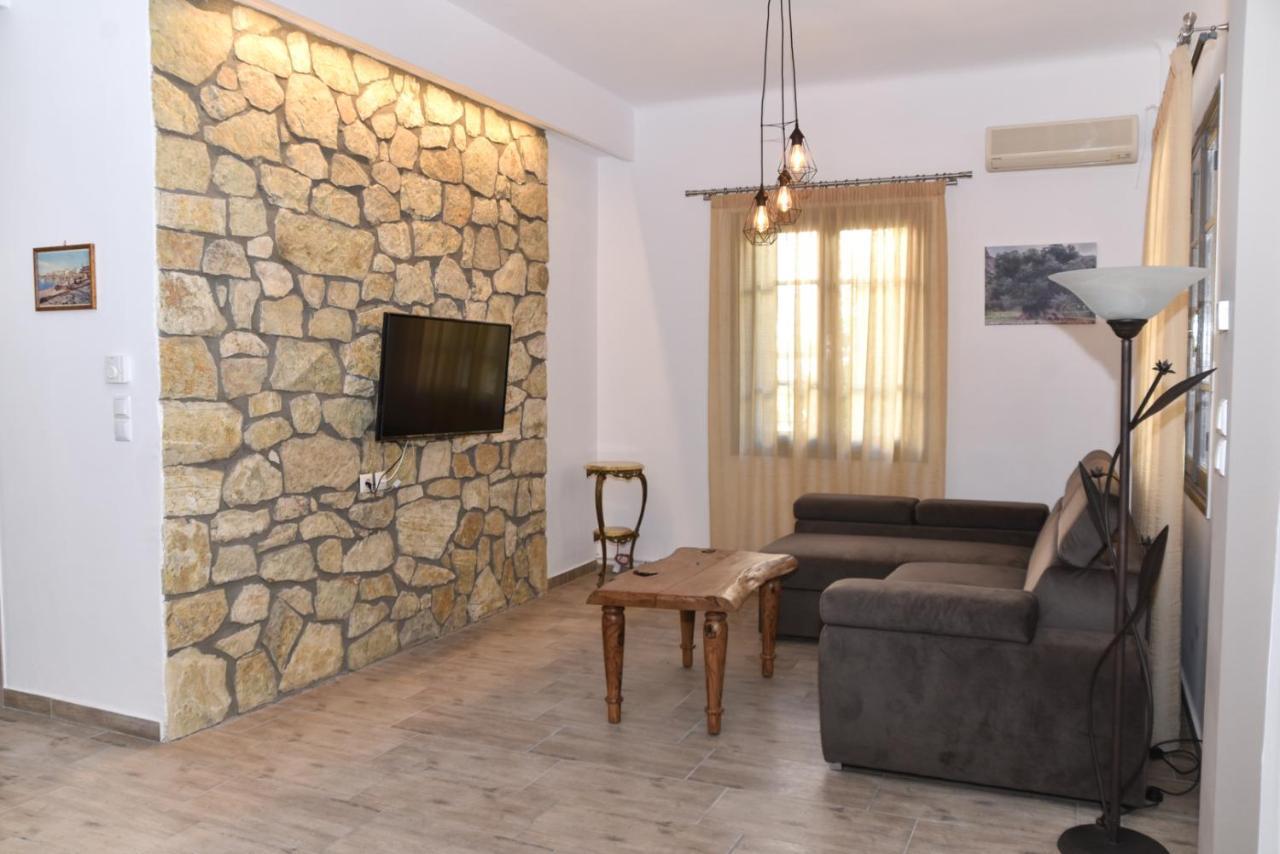 Casa Galini Daire Kalamata Dış mekan fotoğraf